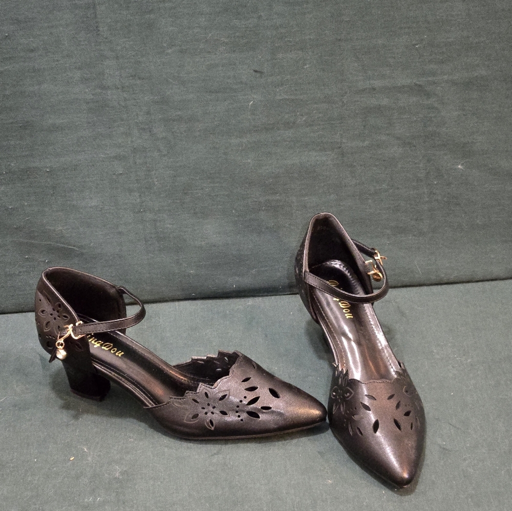 Black Heels with Floral Cutout Design